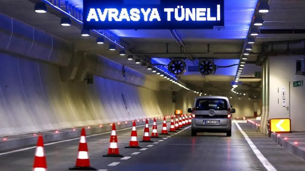 Avrasya Tüneli geçici olarak trafiğe kapatıldı