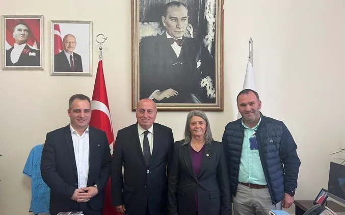 ASKF Başkanı ve Derecikspor Kulüp Başkanı Hakan Kuvel, CHP Trabzon Milletvekili Av. Sibel Suiçmez