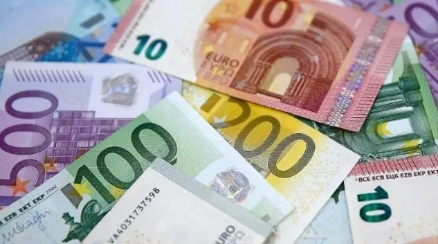 Euro ne kadar? 25 Ekim Sterlin-Euro-Dolar satış fiyatı! 