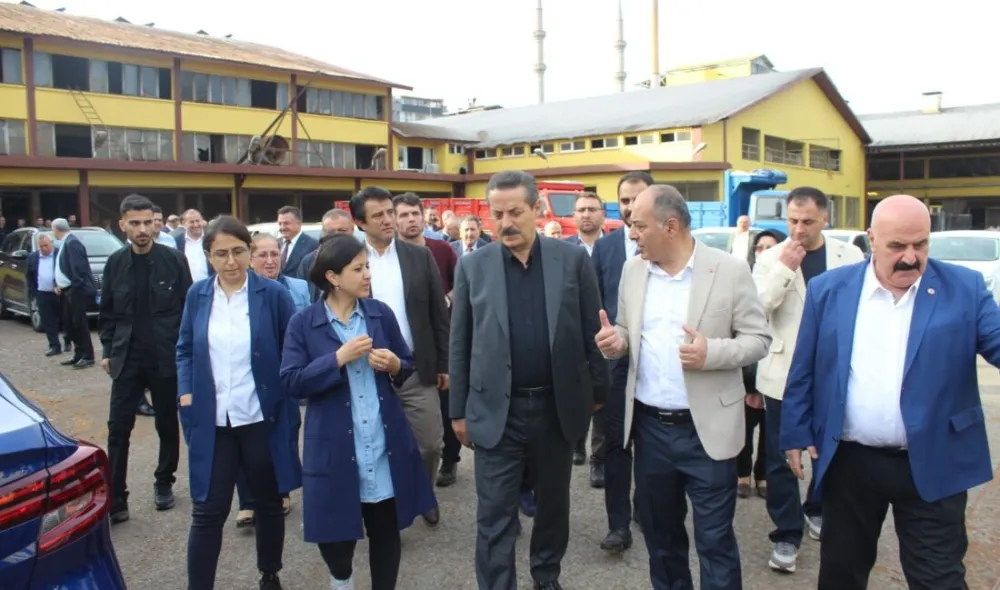 AK Parti Milletvekili Faruk Çelik Artvin