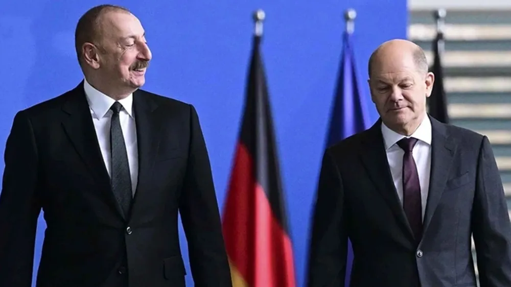Aliyev ve Scholz telefonda görüştü