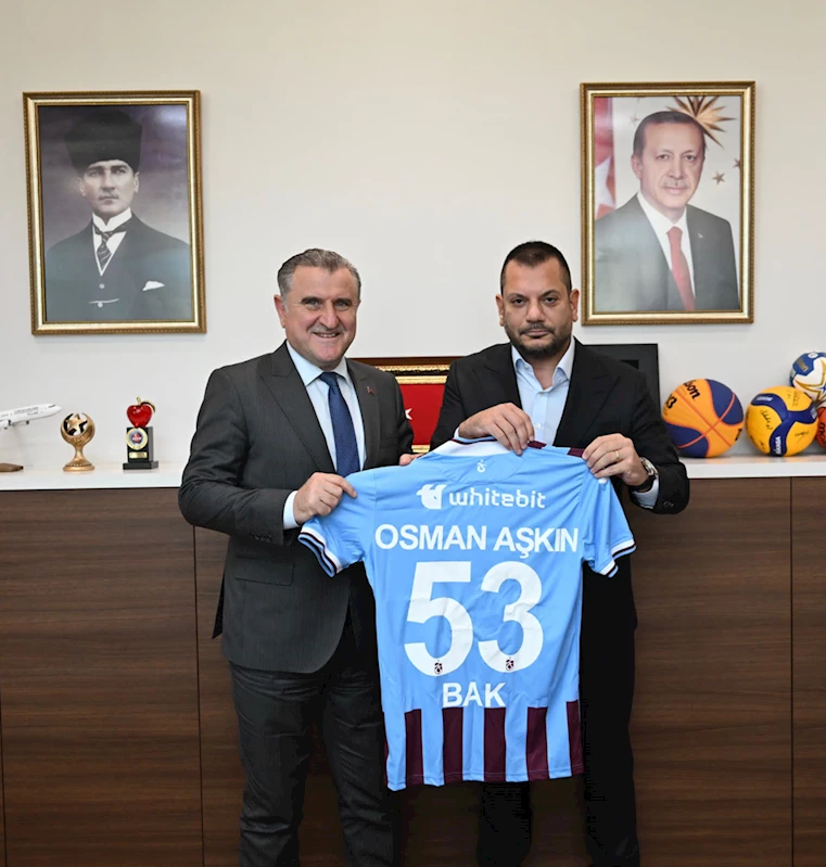 Trabzonspor Kulübünden Gençlik ve Spor Bakanı Osman Aşkın Bak
