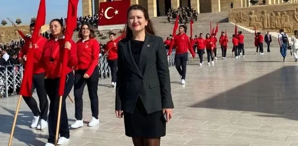 CHP Adalet Politikalarından Sorumlu Genel Başkan Yardımcısı Gökçe Gökçen Kimdir?