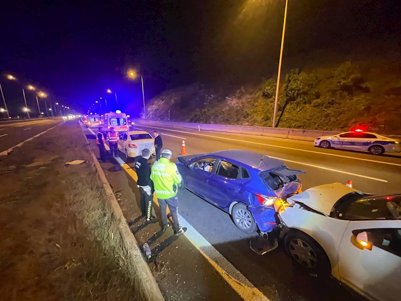 Bolu Dağı Tüneli viyadüklerinde zincirleme trafik kazasında 6 kişi yaralandı