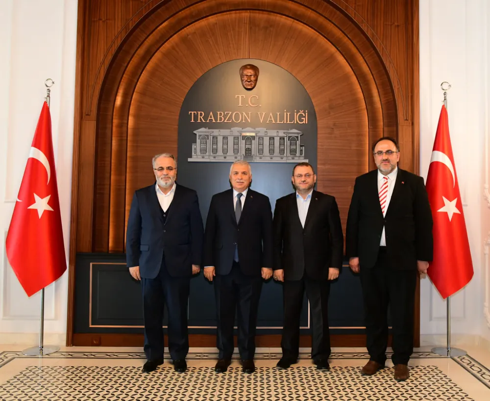 Diyanet İşleri Başkan Yardımcısı ve Heyeti, Trabzon Valisi Aziz Yıldırım
