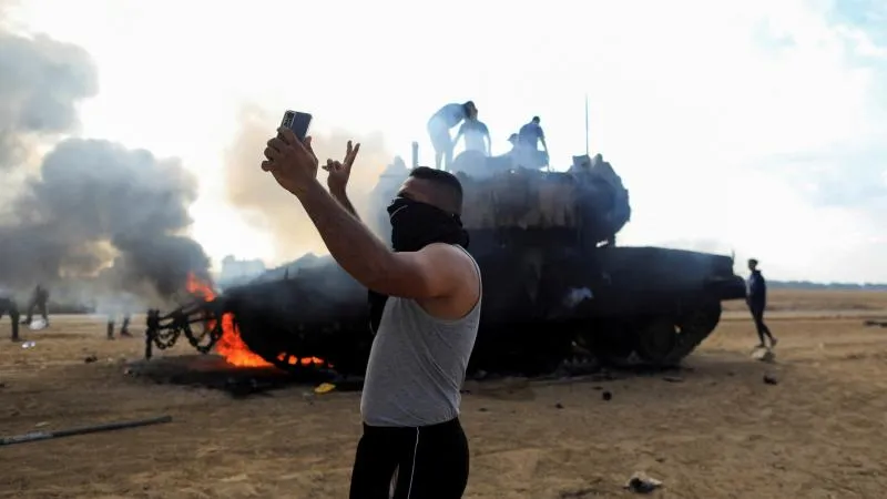 Kudüs Seriyyeleri: İsrail ordusuna ait 2 tank ve bir buldozer imha edildi