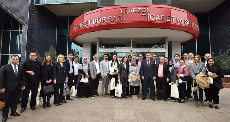 Güneydoğu Asya Ülkeleri Birliği üyesi iş insanlarından Trabzon