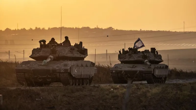 Karadan giren İsrail güçleri, kuzeyden ve batıdan ilerlemeye çalışıyor