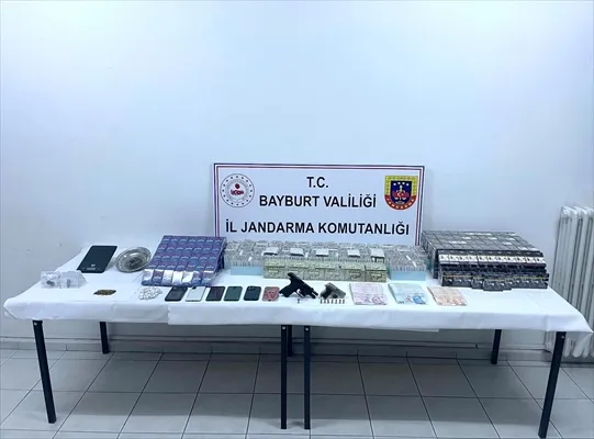 Bayburt merkezli uyuşturucu operasyonunda 3 kişi tutuklandı