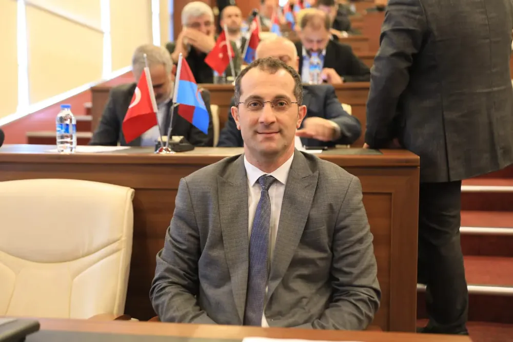 Akçaabat Belediye Başkanı Osman Nuri Ekim, Trabzon Büyükşehir Belediye Başkan Vekili Atilla Ataman Başkanlığındaki Toplantıya Katıldı
