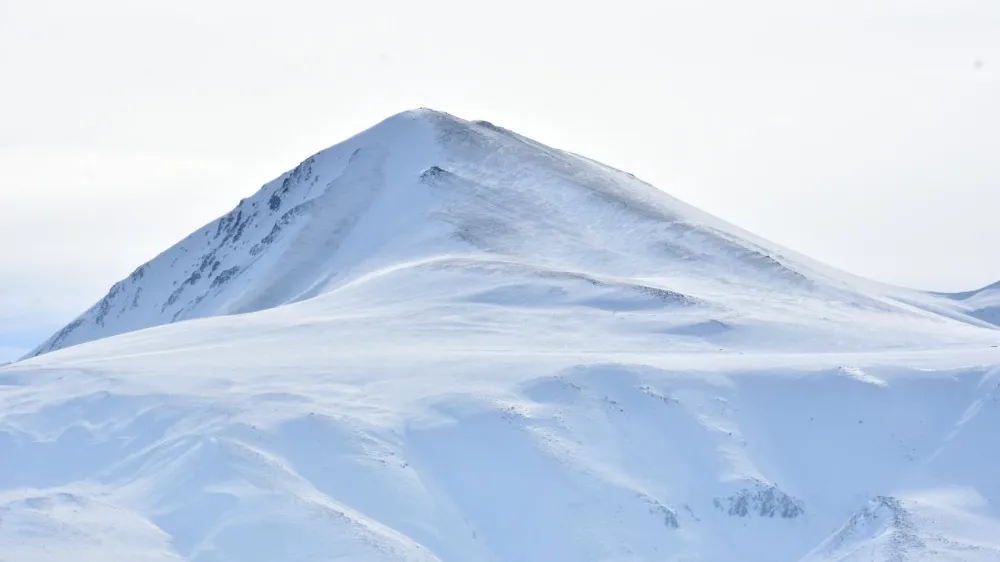 Kayak merkezlerinde en fazla kar kalınlığı Palandöken