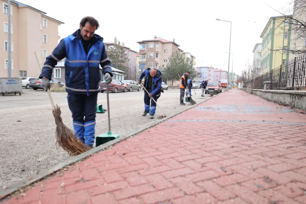 Aziziye Belediyesi Temizlik Çalışmalarını Yoğunlaştırdı