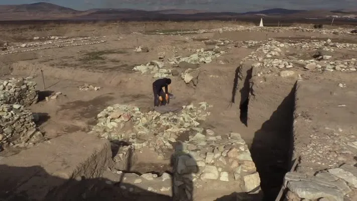  Oluz Höyük kazılarında Medler