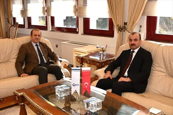 KTÜ Rektörü Çuvalcı ile Trabzon Milli Eğitim Müdürü Uygun bir araya geldi