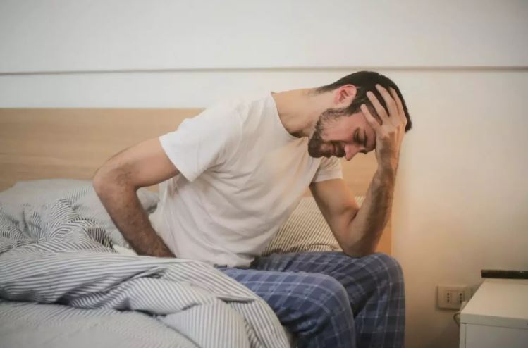 En az 7 saat uyumak beyni koruyor! Yetersiz uyuyanlarda o hastalığın görülme riski artıyor