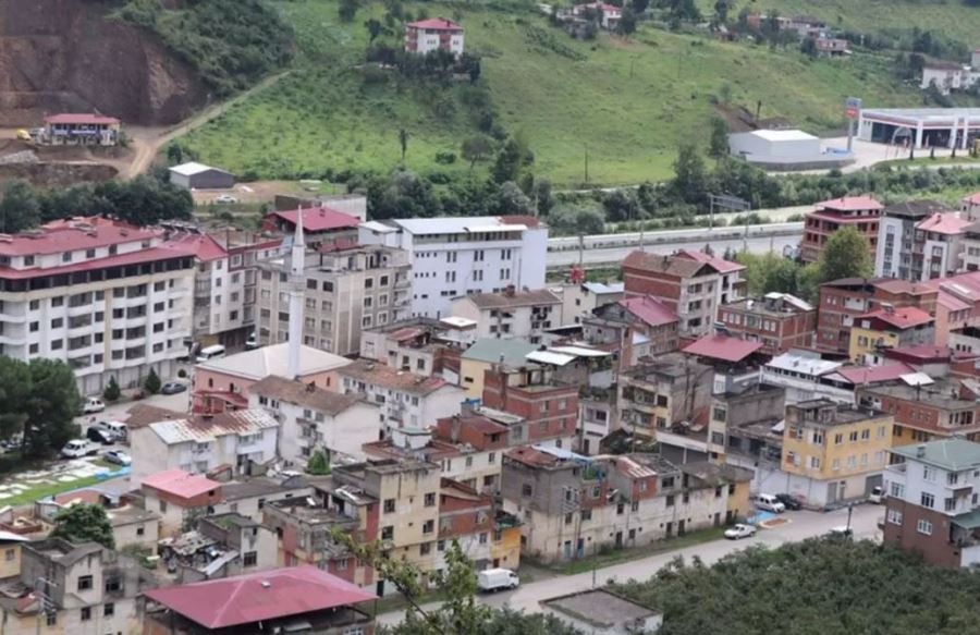 Trabzon’da uzun yıllardır gündemden düşmeyen Çağlayan Mahallesi için harekete geçildi