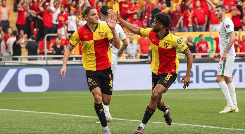 Göztepe Fenerbahçeli Oyuncuyu Transfer Etmek için Harekete Geçti!