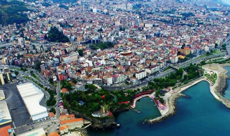 Trabzon’un Tonya ilçesinde TOKİ konutlarının yapımına başlandı