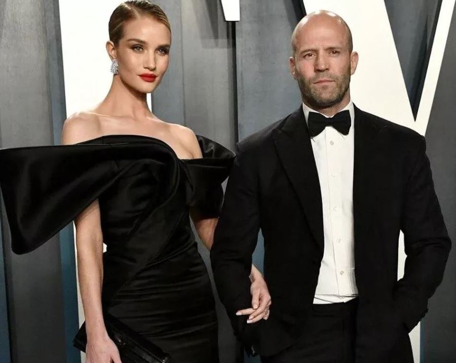 Jason Statham evli mi? Jason Statham eşi kimdir? 