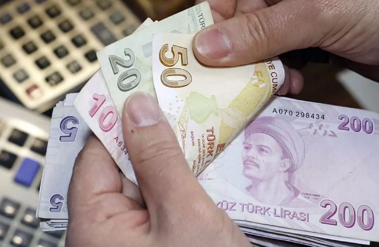 SSK ve Bağ-Kur Emeklisine Büyük Ödeme: 13500 Lira Hesaplarda…