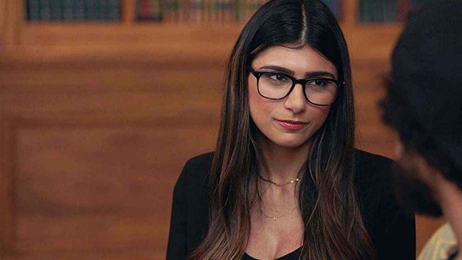 Mia Khalifa son pozlarıyla olay oldu! Gören bir daha baktı...