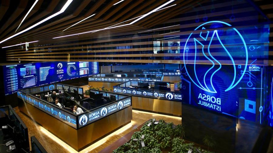 Borsa güne rekor puanla başladı