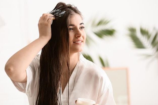 Saçınızı Boyamadan Önce Bilmeniz Gereken 11 Şey!