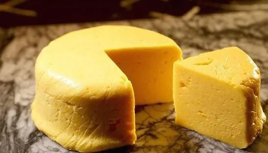 Ev Yapımı Kaşar Peyniri Tarifi