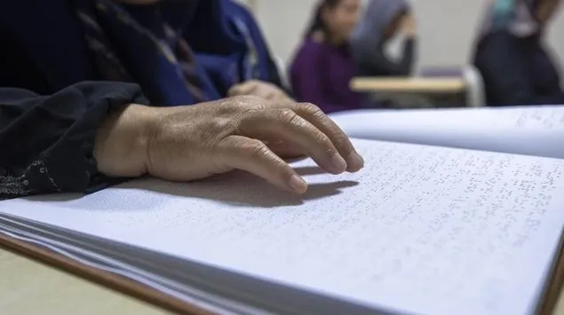 Braille Daktilo Nedir, Yazmaya Nereden Başlanır?