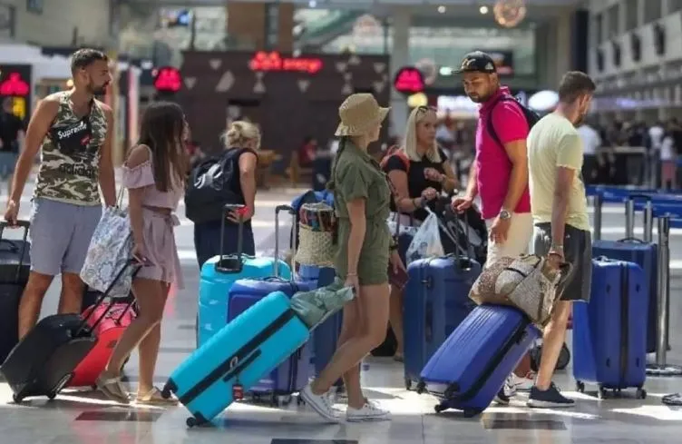 Rüyada Turist Görmek Ne Demek? 