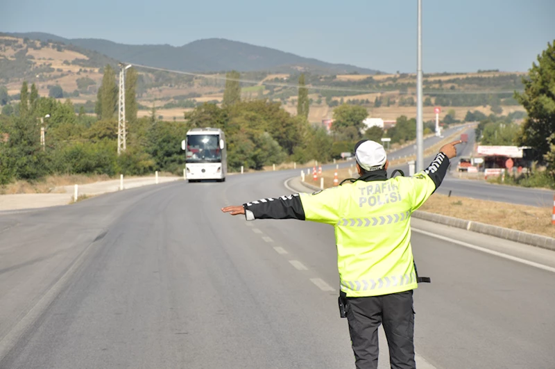 Gümüşhacıköy’de yolcu otobüsleri denetlendi