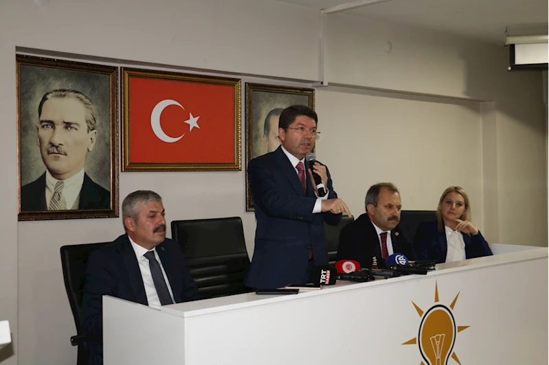 Adalet Bakanı Tunç, AK Parti Kastamonu İl Başkanlığında konuştu:
