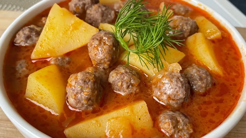 Türk mutfağının gözdesi: Patatesli Sulu Köfte tarifi!