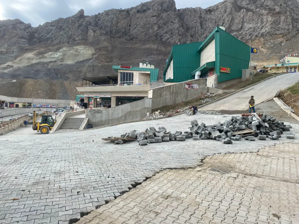 Bağlantı Çalışmaları Tamamlandı: Adnan Menderes Caddesi ve Gül Sokak Yolu Trafiğe Açılıyor