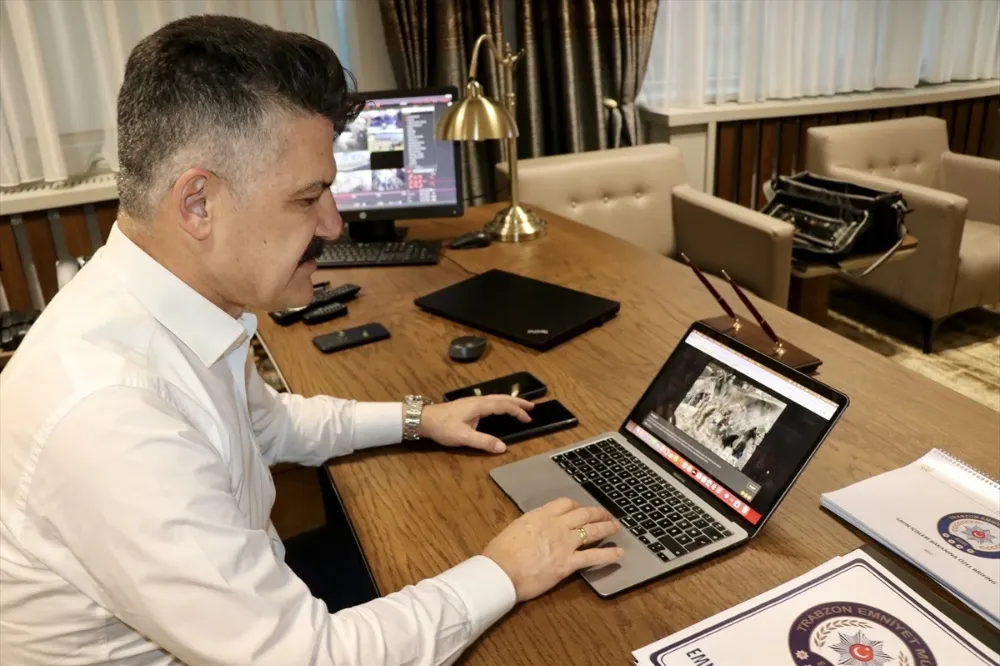 Trabzon Emniyet Müdürü Murat Esertürk, Yılın Kareleri oylamasına katıldı