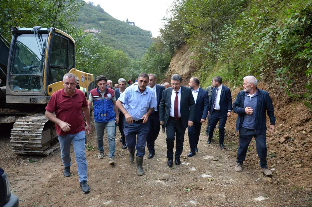 Trabzon Büyükşehir Belediye Başkanı Genç, Sel Bölgesinde İncelemelerde Bulundu