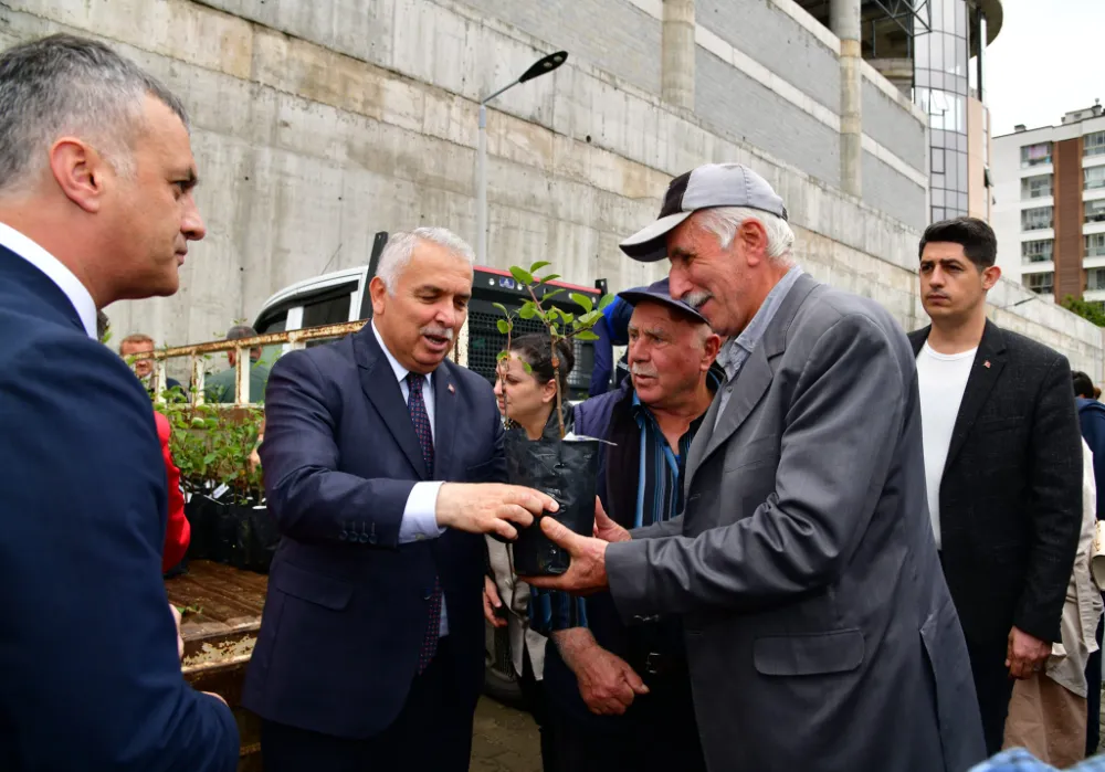 Vali Yıldırım: “Yomra Elması Gelecek Nesillere Aktarılacak”