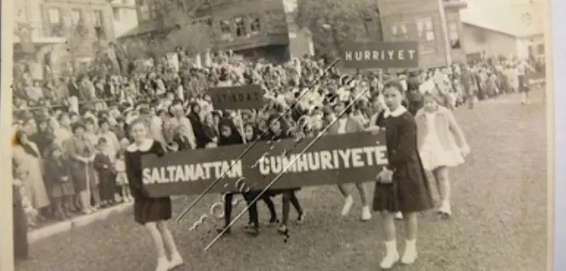 Rize’de Eskiden Cumhuriyet Bayramı Nasıl Kutlanırdı?