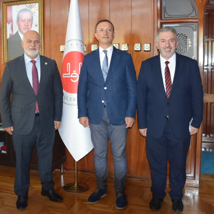 Trabzon Bölge Adliye Mahkemesi Başkanı’ndan Camiler ve Din Görevlileri Haftası Ziyareti