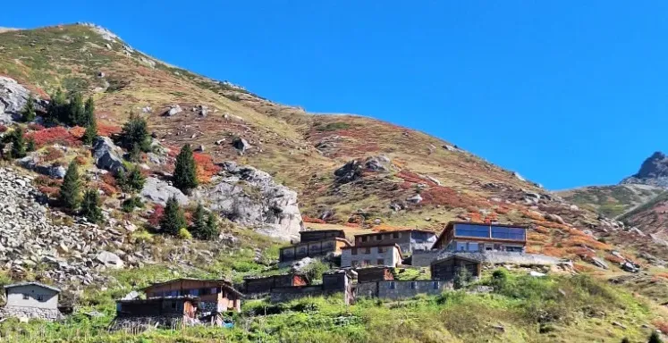 RİDAK Doğa Sporları Kulübü’nden Unutulmaz Bir Sonbahar Yürüyüşü