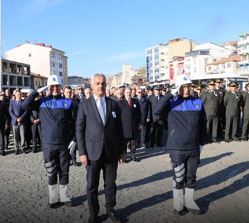 Oltu Belediye Başkanı Çelebi, Atatürk