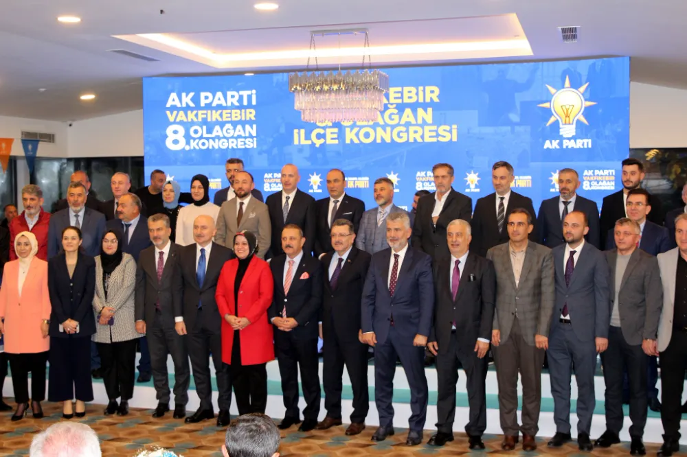 AK Parti Vakfıkebir İlçe Kongresi Sonuçlandı: Ahmet Uzun Yeniden Başkan Seçildi