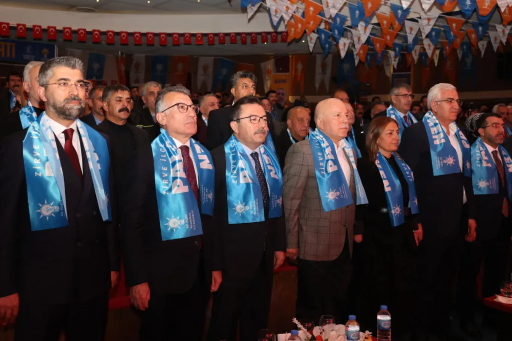 AK Parti Palandöken İlçe Kongresi’nde Yeni Başkan Durmuş Kılıç Oldu