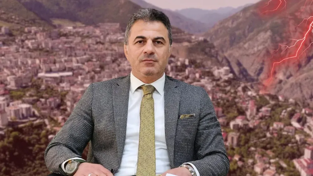 Artvin Gençlik ve Spor İl Müdürü Demirkıran, Öğretmenler Günü’nü Kutladı