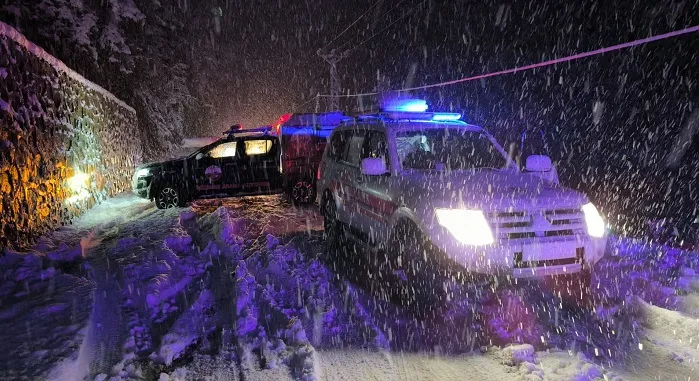 İkizdere’de Kar Ulaşımı Aksattı, Okullar Tatil Edildi