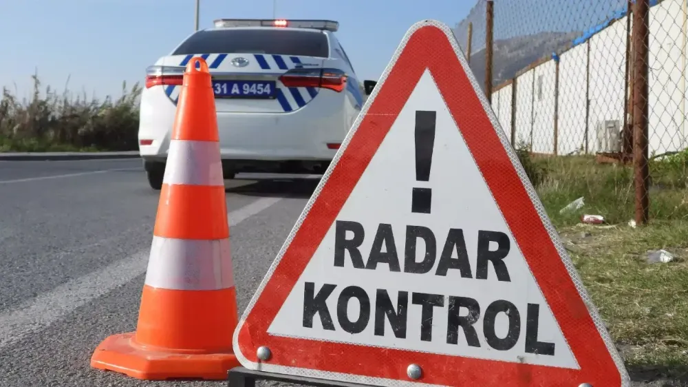 Trabzon Emniyet Müdürlüğü,radar uygulamalarını yer ve zamanda kamuoyuyla paylaştı