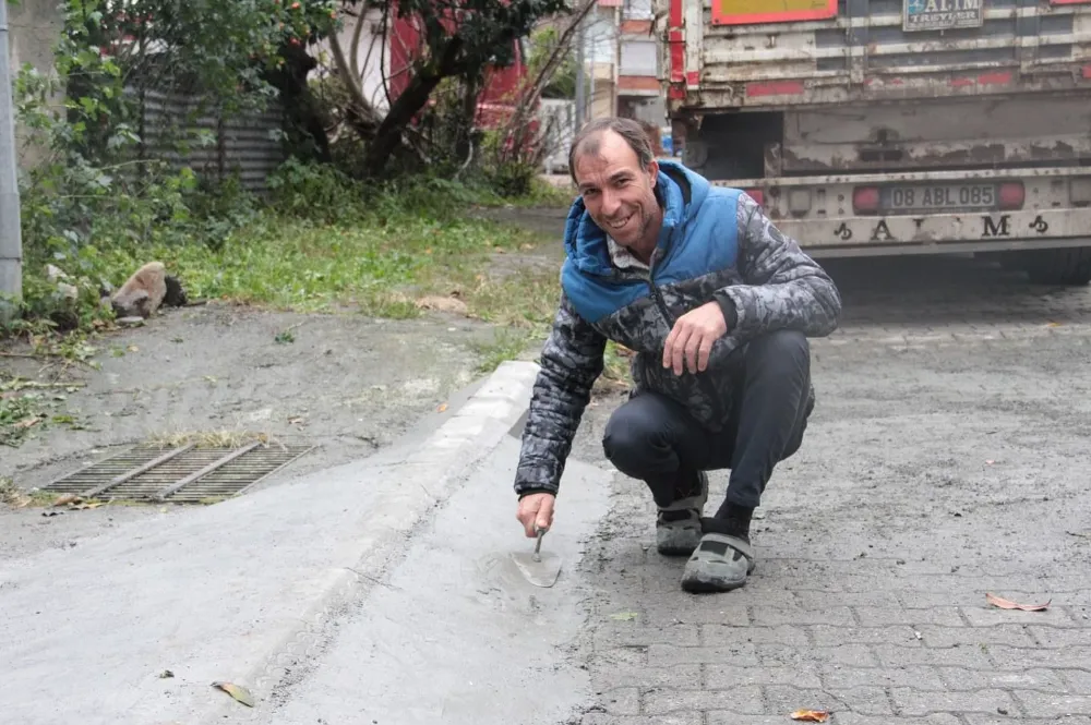 Hopa Belediyesi Hizmet ve Bakım Çalışmalarına Devam Ediyor