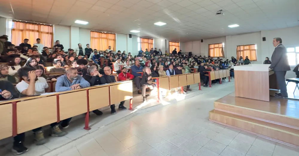 Atatürk Üniversitesi’nde Gençleri Bilinçlendiren Madde Bağımlılığı Semineri Düzenlendi