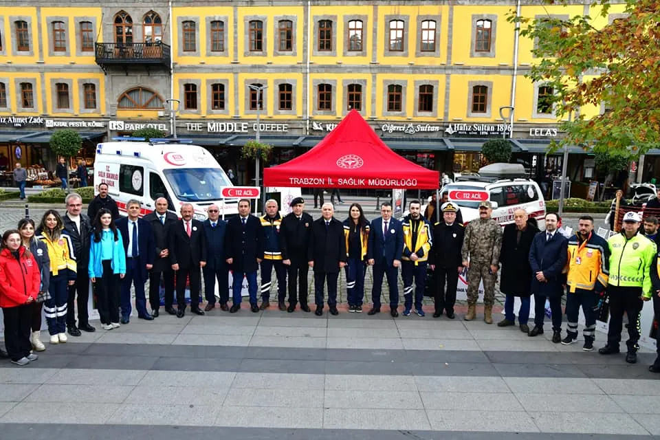 Ambulanslara Yol Açan “Fermuar Sistemi”ne Duyarlı Olunması Çağrısı