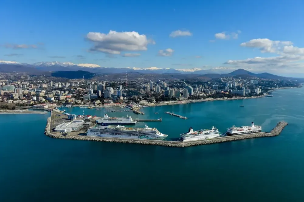 Soçi ile Trabzon Arasındaki Feribot Seferleri 13 Yıl Sonra Yeniden Başlıyor